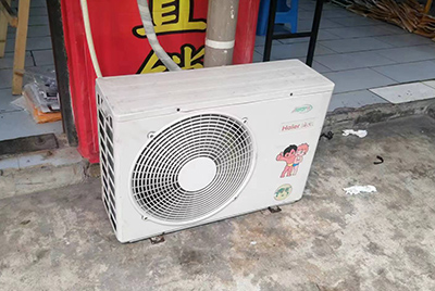 北关空调突然不制冷只吹自然风怎么办？